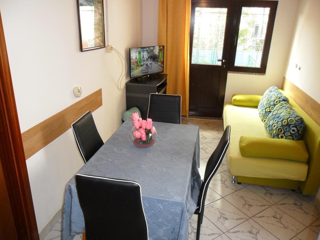 Vile Park Apartments Poreč Extérieur photo